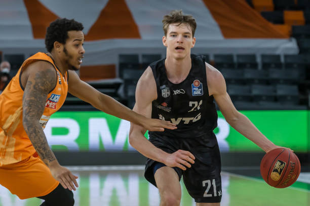 明的选择 明的选择